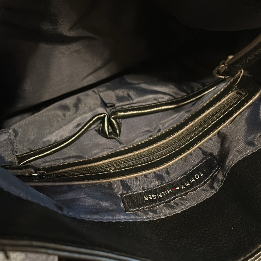 Tommy Hilfiger Navy and Black Logo Satchel - Picture 4 of 5